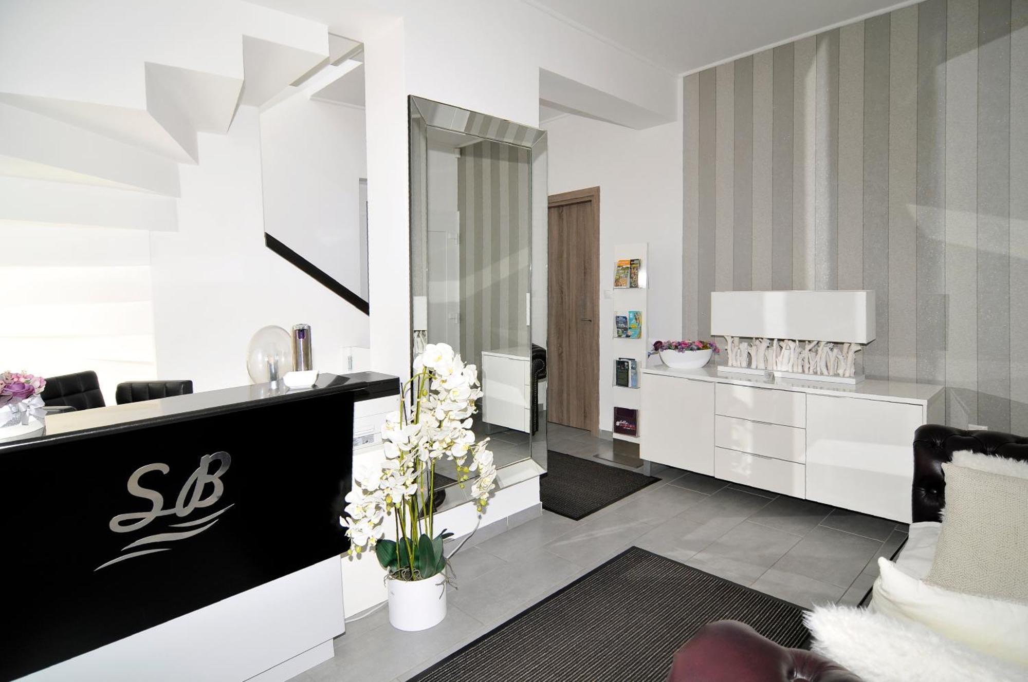 Silver Beach Apartments Siófok Eksteriør billede