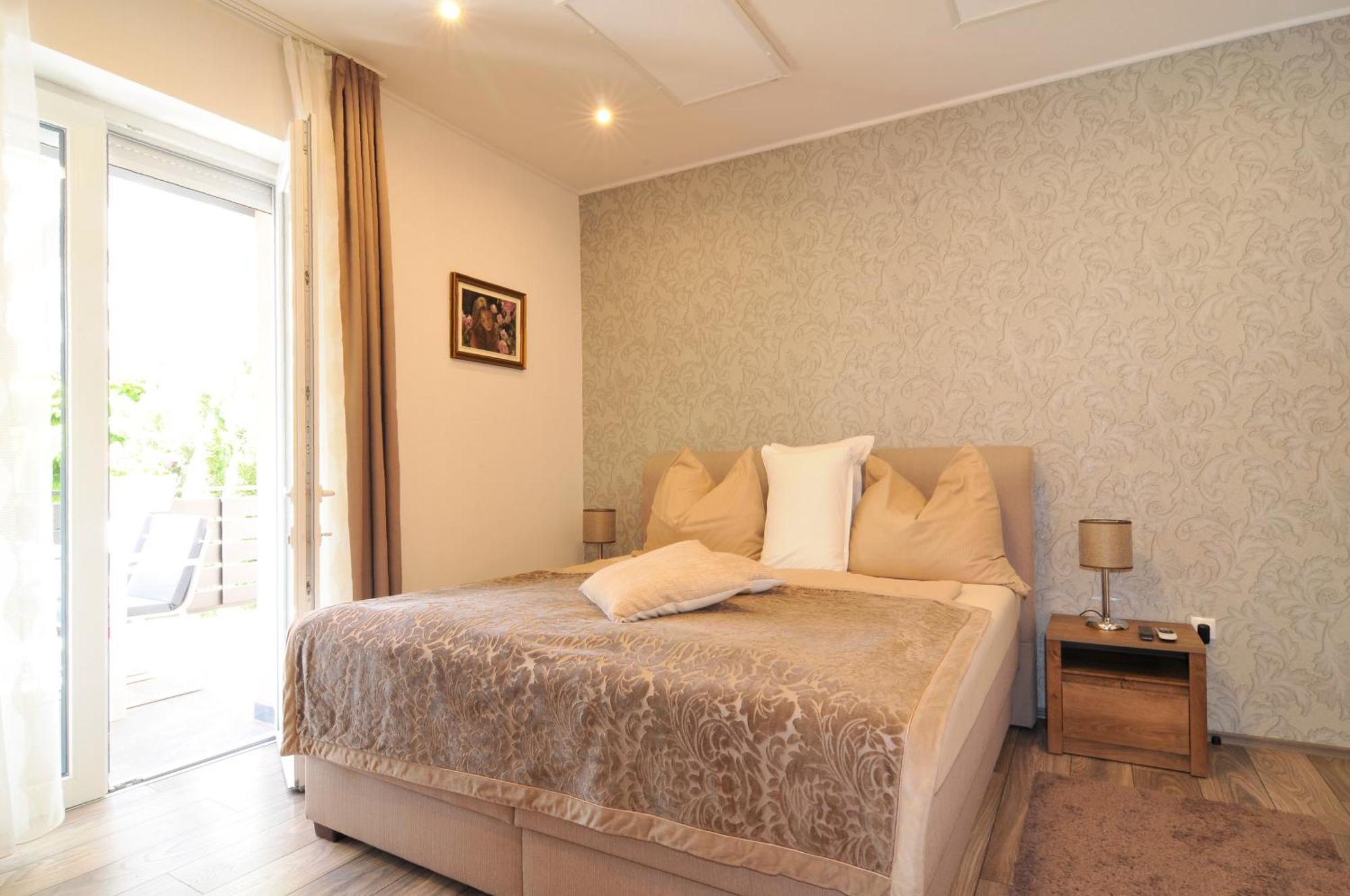 Silver Beach Apartments Siófok Eksteriør billede